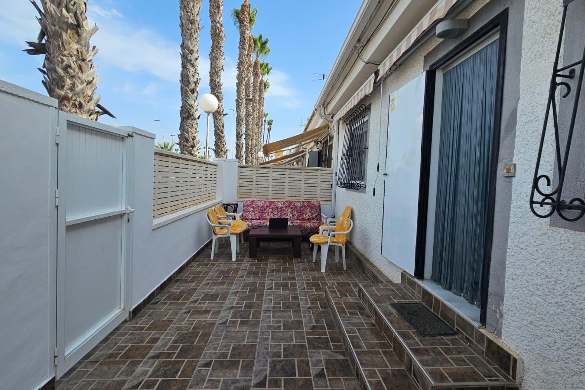 Sale - Bungalow - Los Alcázares