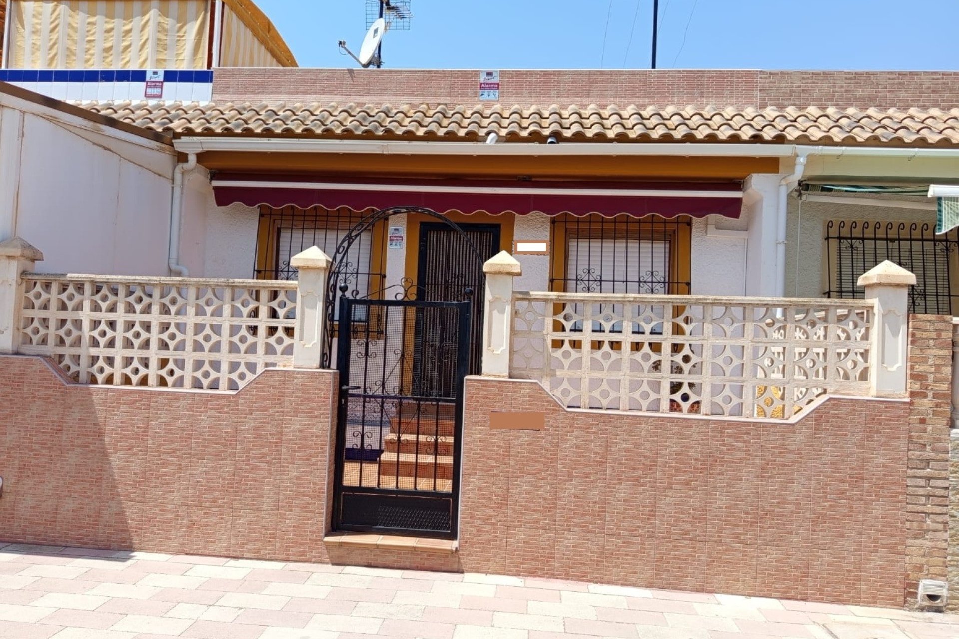Sale - Bungalow - Los Alcázares