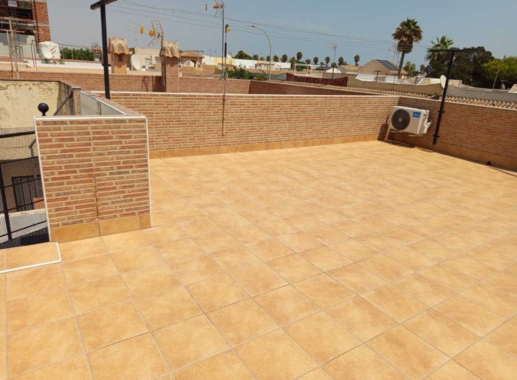 Sale - Bungalow - Los Alcázares