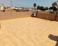 Sale - Bungalow - Los Alcázares