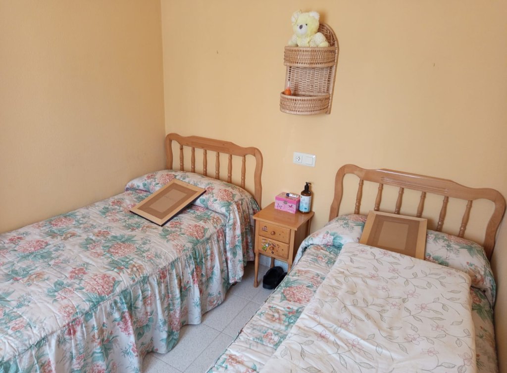 Sale - Bungalow - Los Alcázares