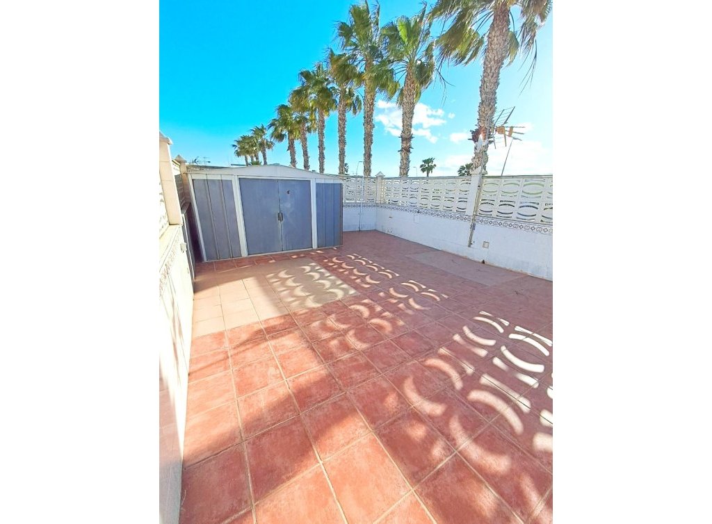 Sale - Bungalow - Los Alcázares