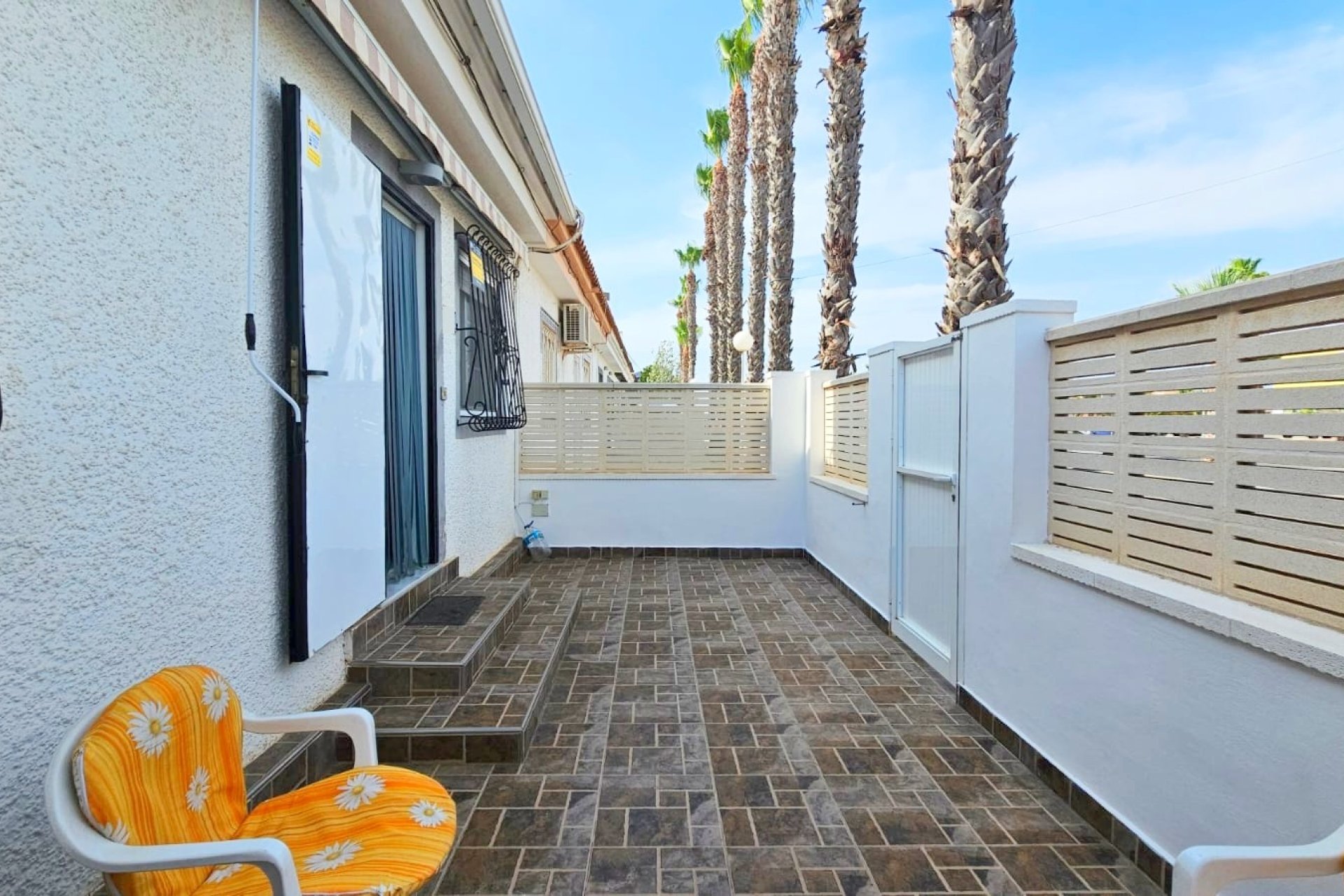 Sale - Bungalow - Los Alcázares