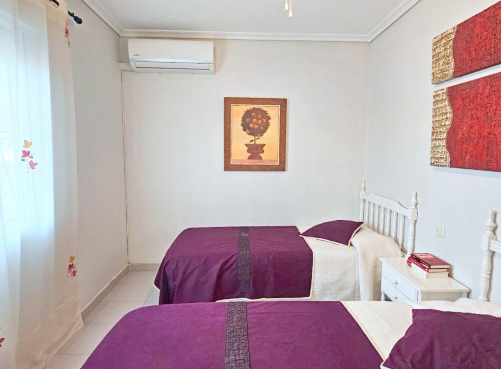 Sale - Bungalow - Los Alcázares