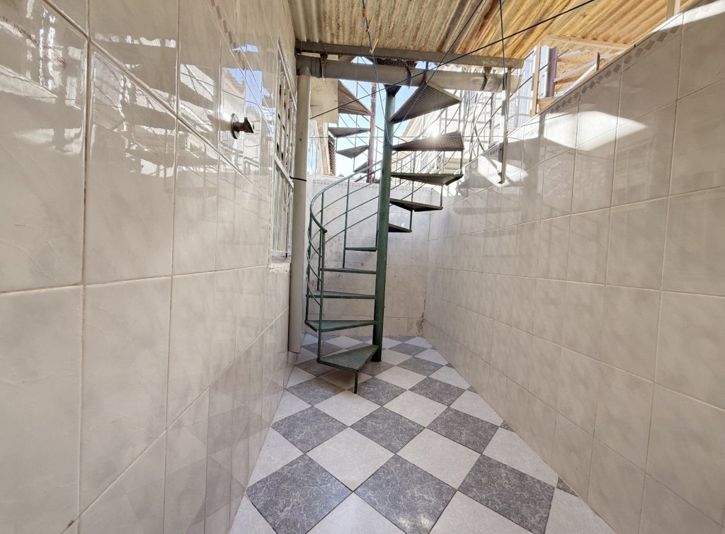 Sale - Bungalow - Los Alcázares