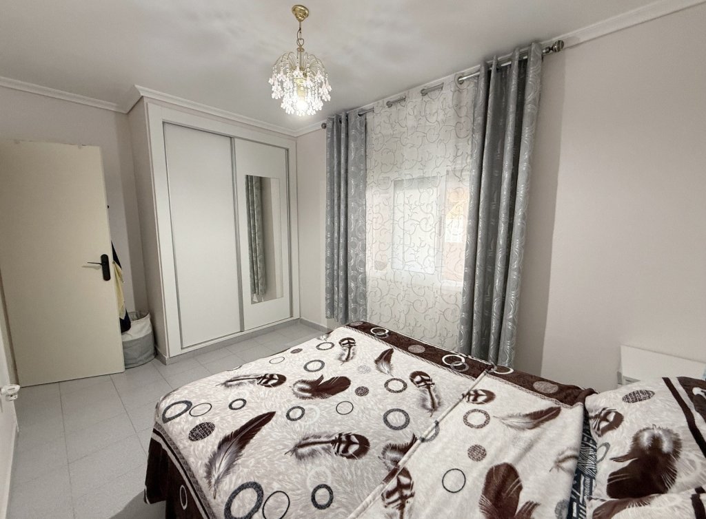 Sale - Bungalow - Los Alcázares