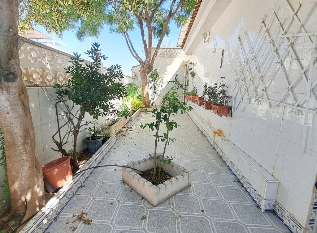 Sale - Bungalow - Los Alcázares