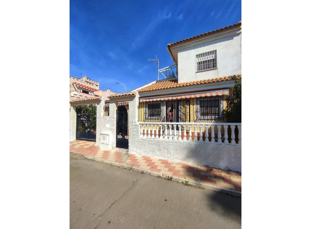 Sale - Casa - Los Alcázares