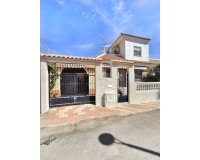 Sale - Casa - Los Alcázares