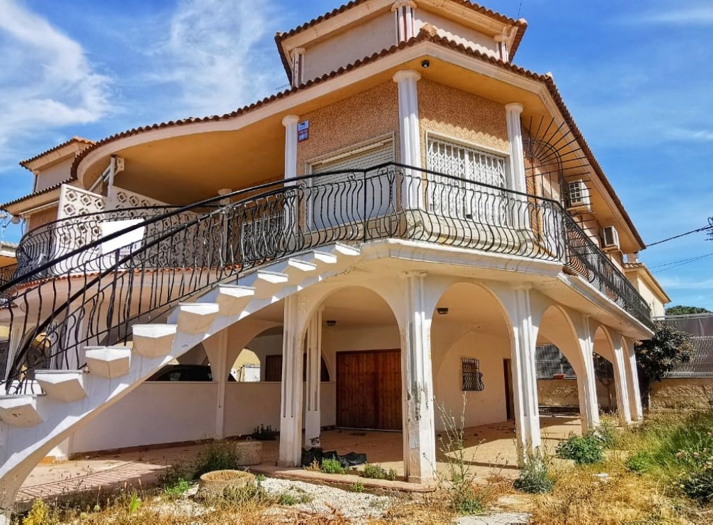 Sale - Casa - Los Alcázares