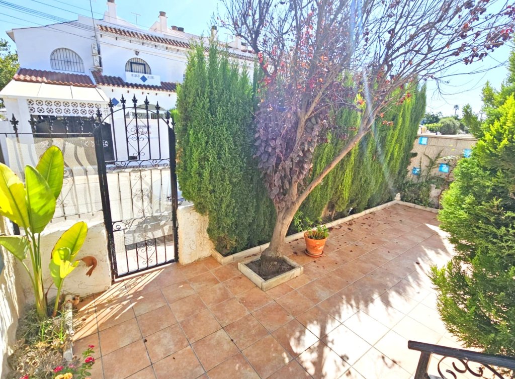 Sale - Casa - Los Alcázares