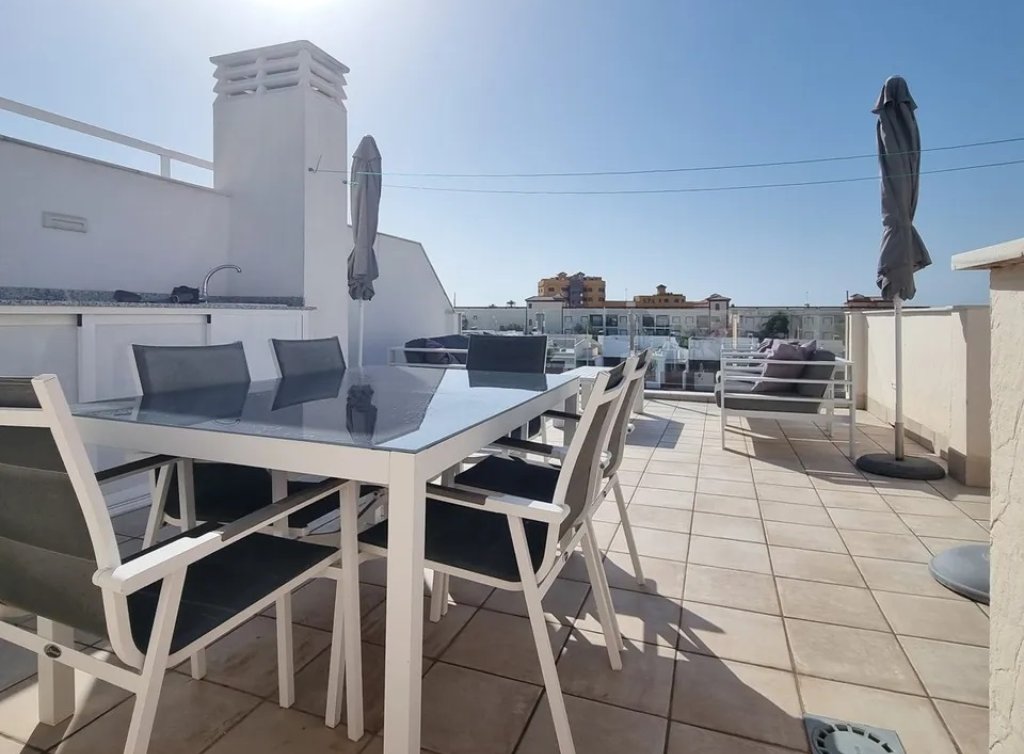 Sale - Casa - Los Alcázares