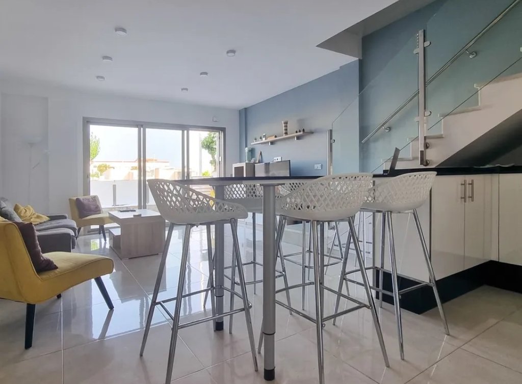 Sale - Casa - Los Alcázares