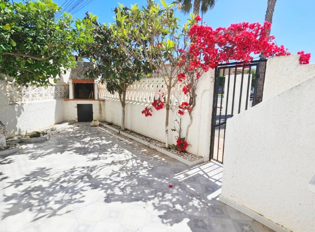 Sale - Casa - Los Alcázares