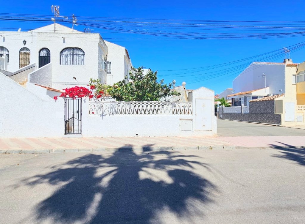 Sale - Casa - Los Alcázares