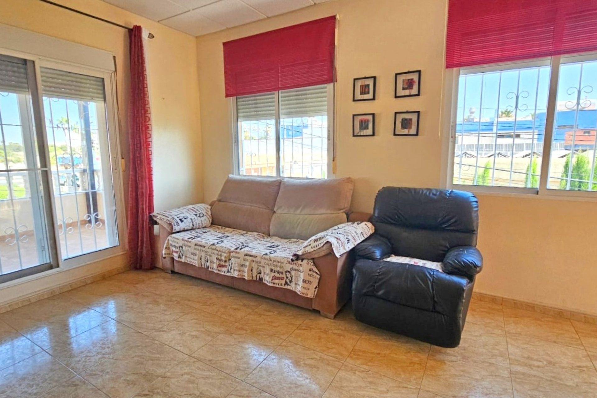 Sale - Casa - Los Alcázares