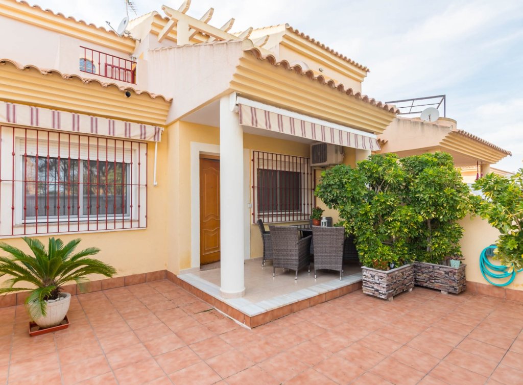 Sale - Casa - Los Alcázares