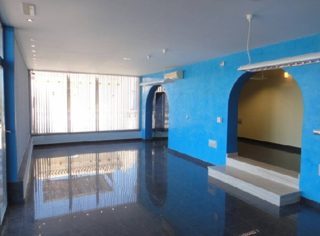 Sale - Commercial Unit - Los Alcázares