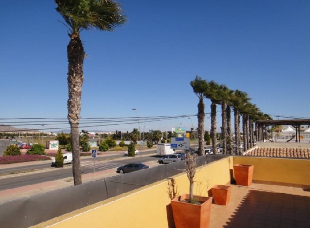 Sale - Commercial Unit - Los Alcázares