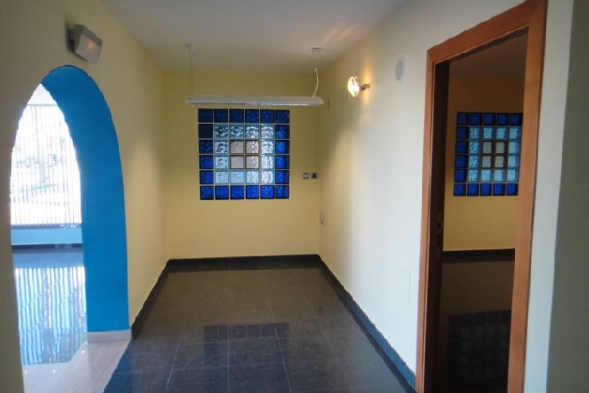 Sale - Commercial Unit - Los Alcázares