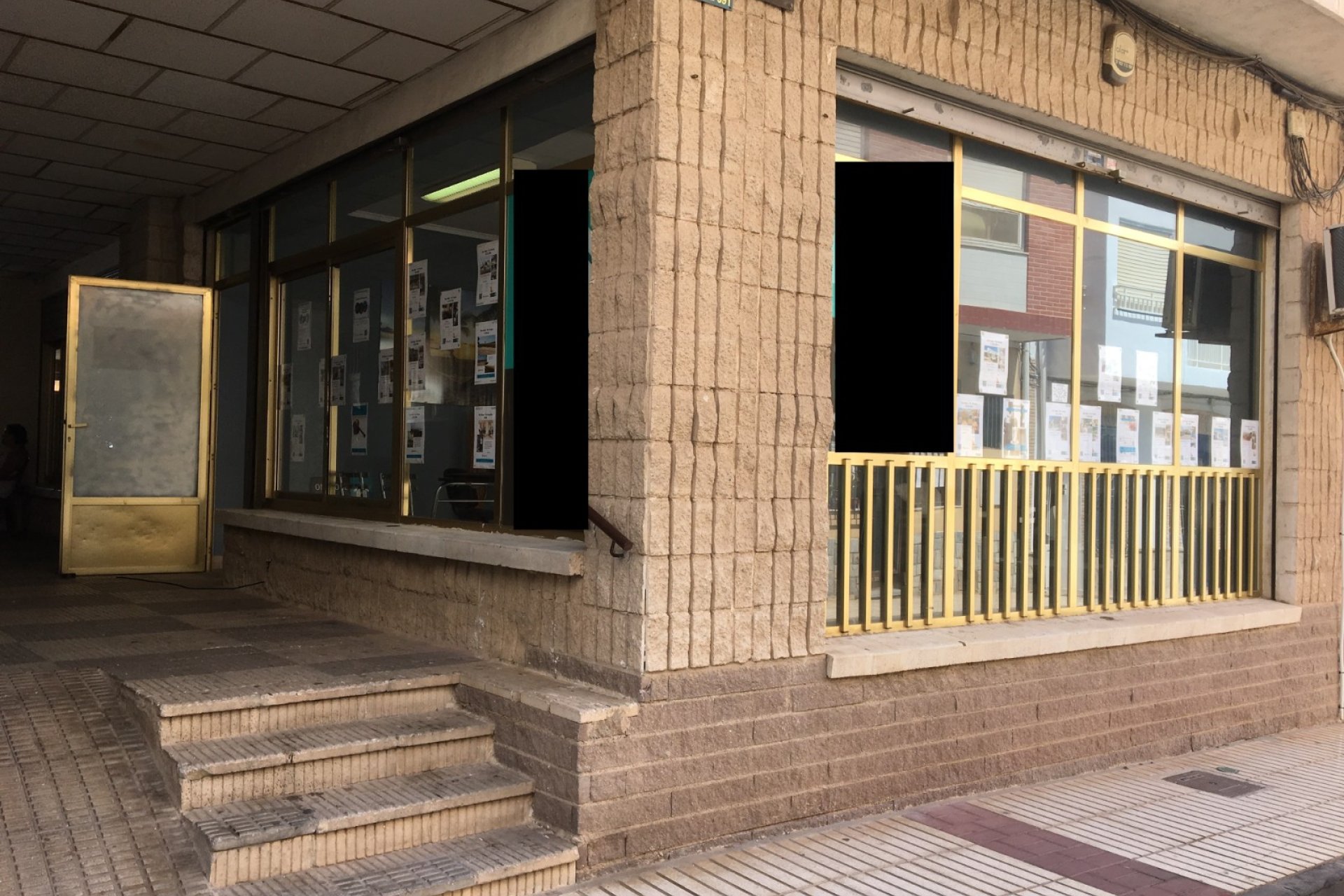 Sale - Commercial Unit - Los Alcázares