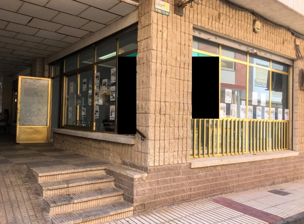Sale - Commercial Unit - Los Alcázares