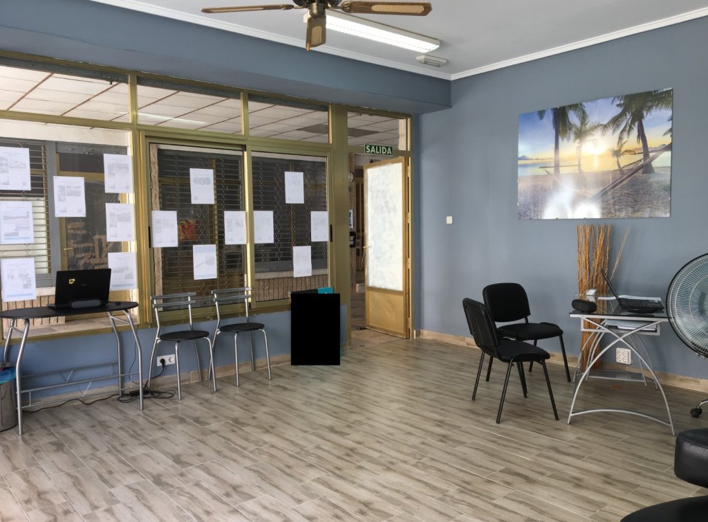 Sale - Commercial Unit - Los Alcázares