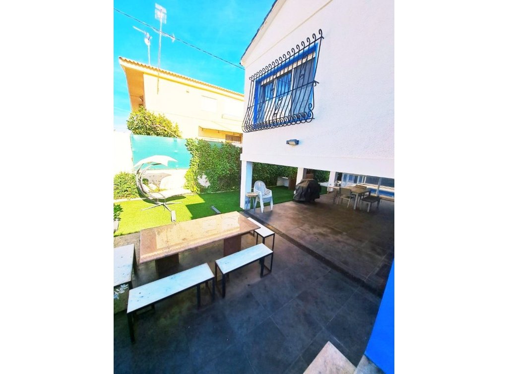 Sale - Detached Villa - Los Alcázares