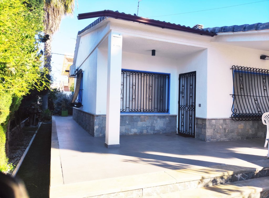 Sale - Detached Villa - Los Alcázares