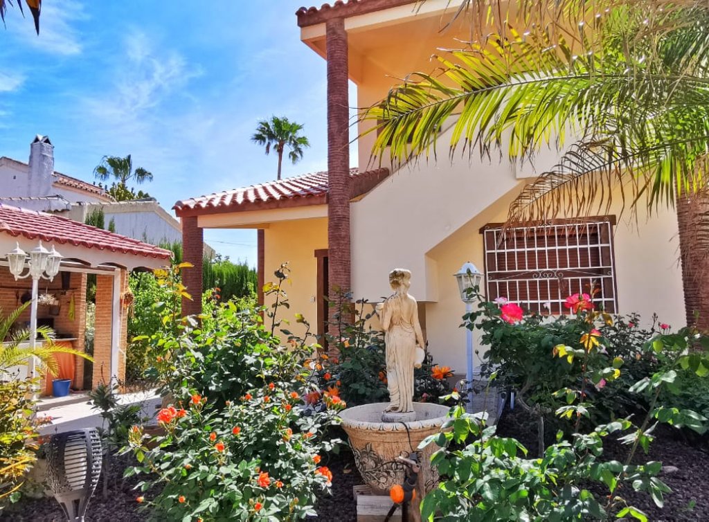 Sale - Detached Villa - Los Alcázares