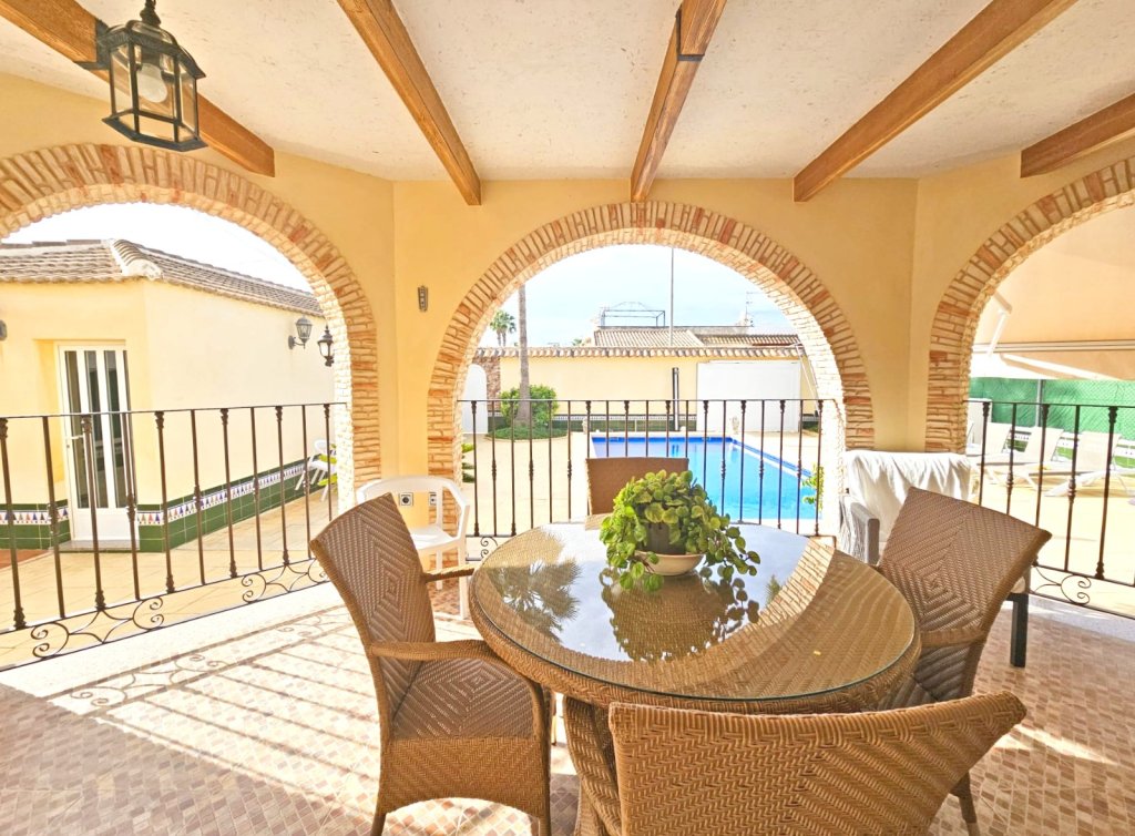 Sale - Detached Villa - Los Alcázares