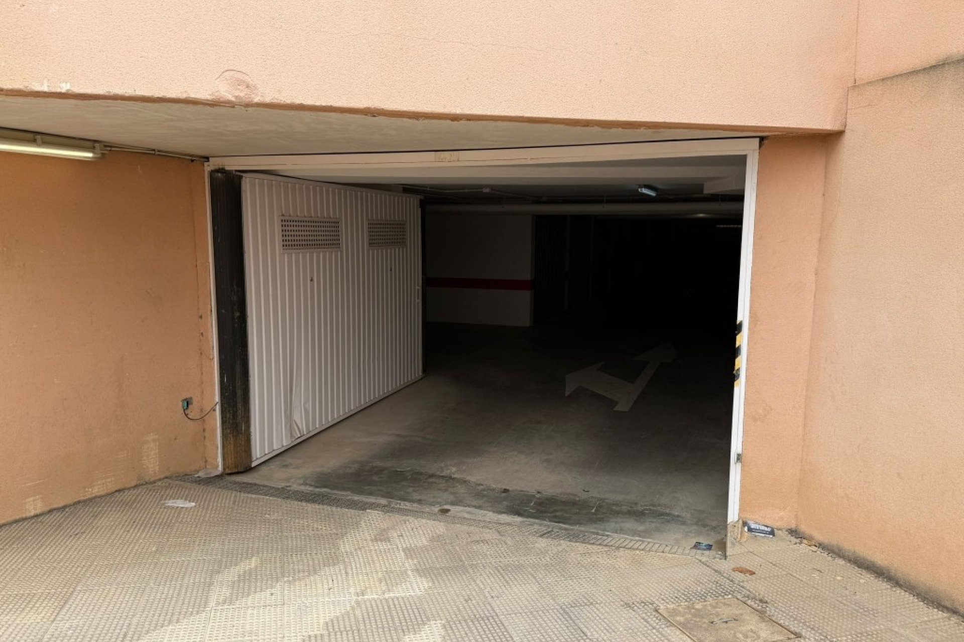 Sale - Garage - Los Narejos