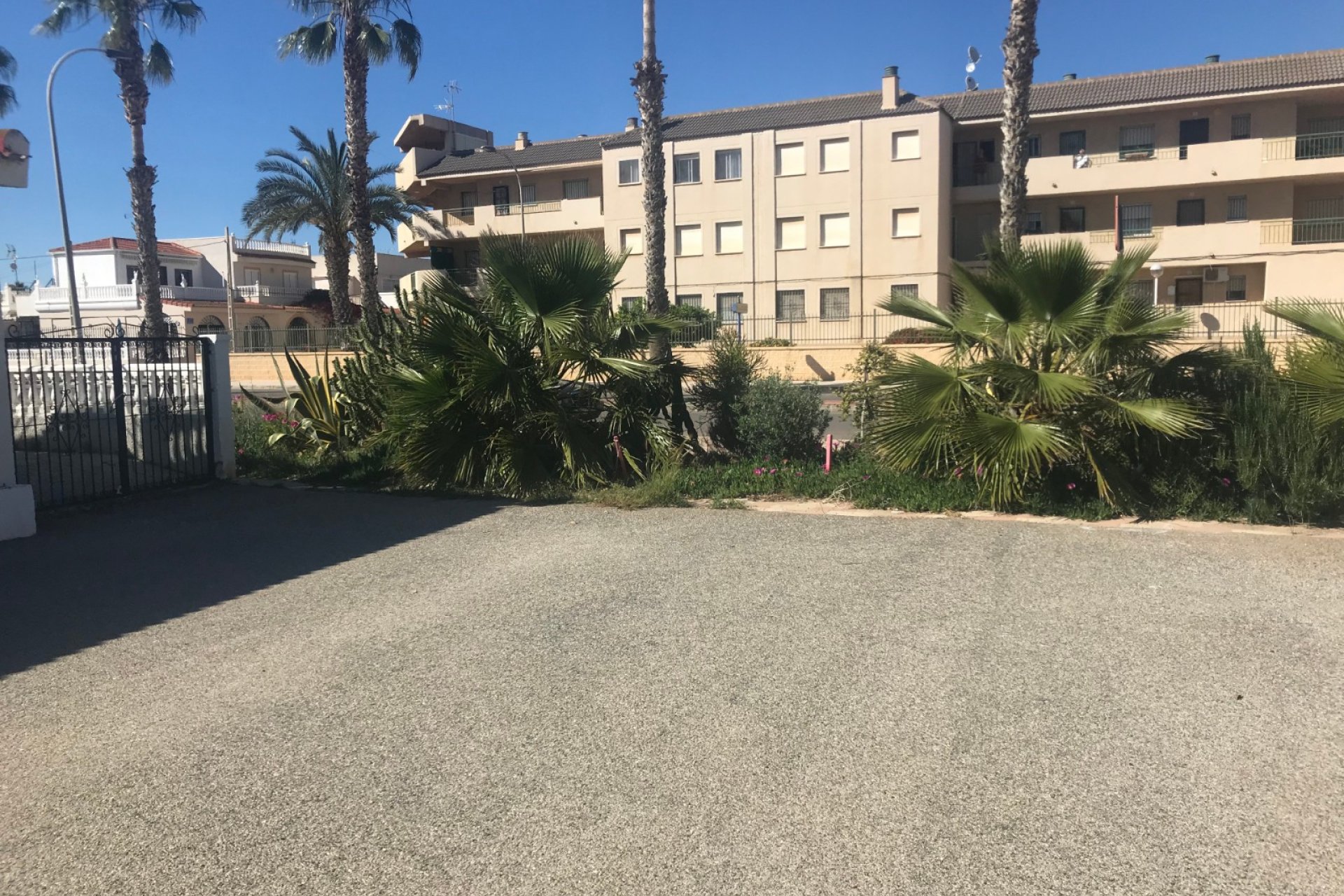 Sale - Planta baja - Los Alcázares - Los Oasis