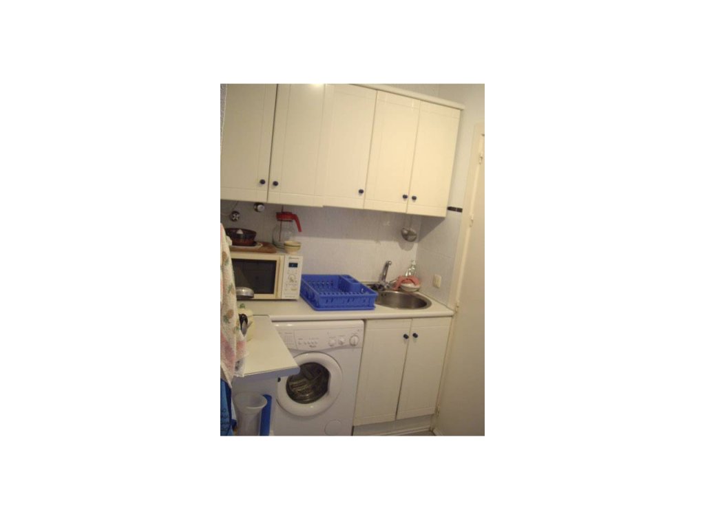 Sale - Planta baja - Los Alcázares - 