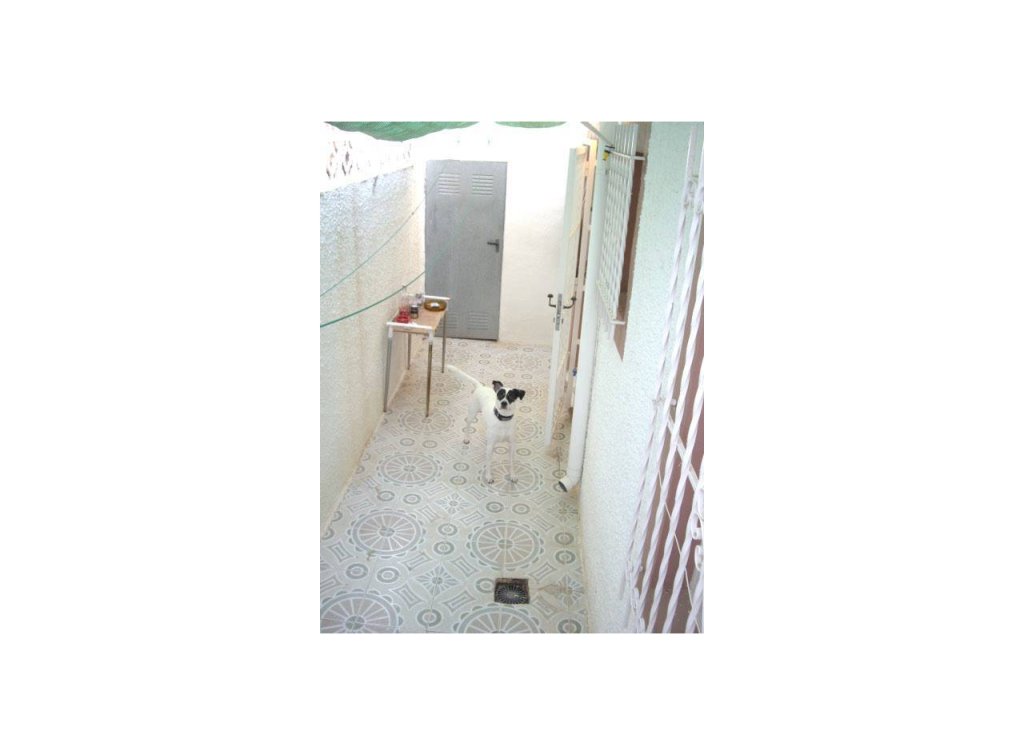 Sale - Planta baja - Los Alcázares - 