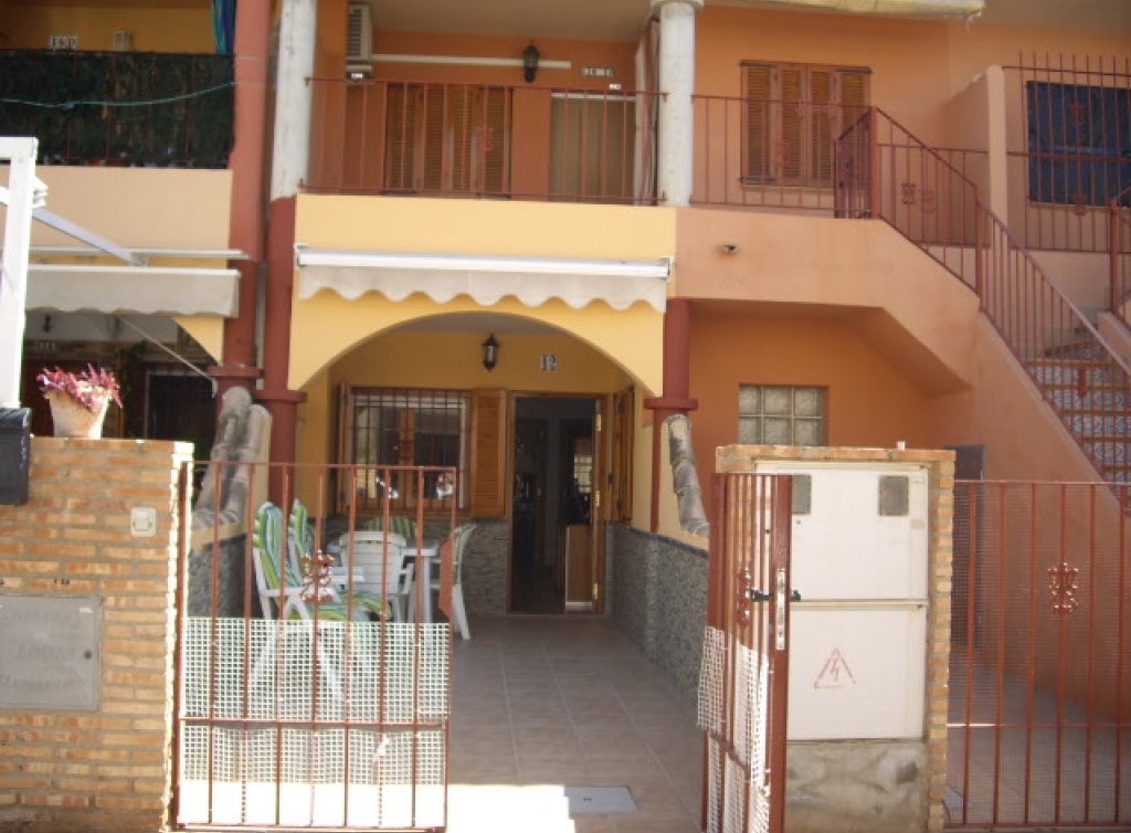 Sale - Planta baja - Los Alcázares