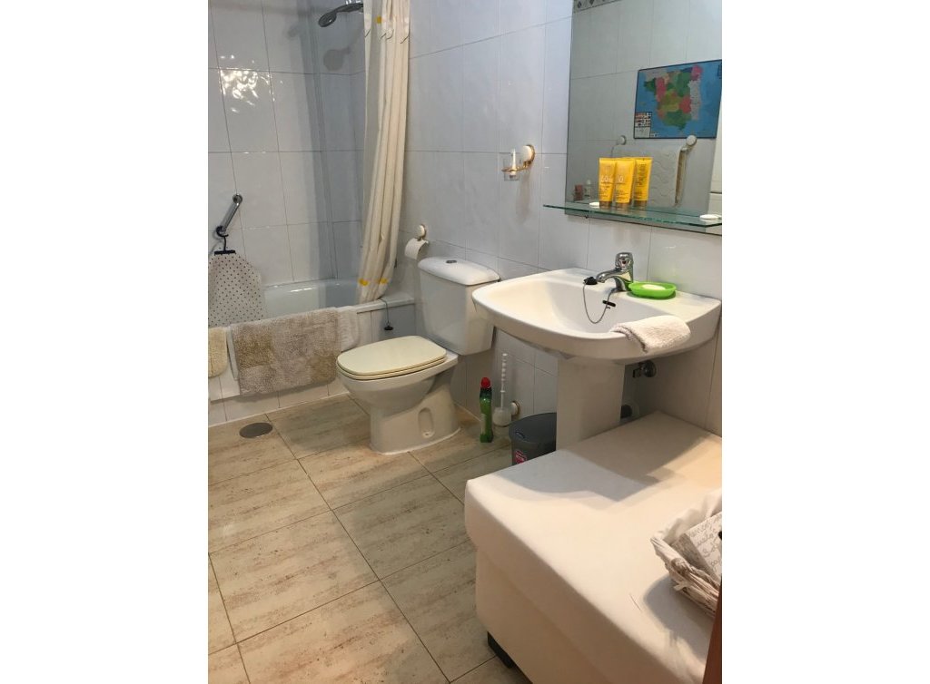 Sale - Planta baja - Los Alcázares