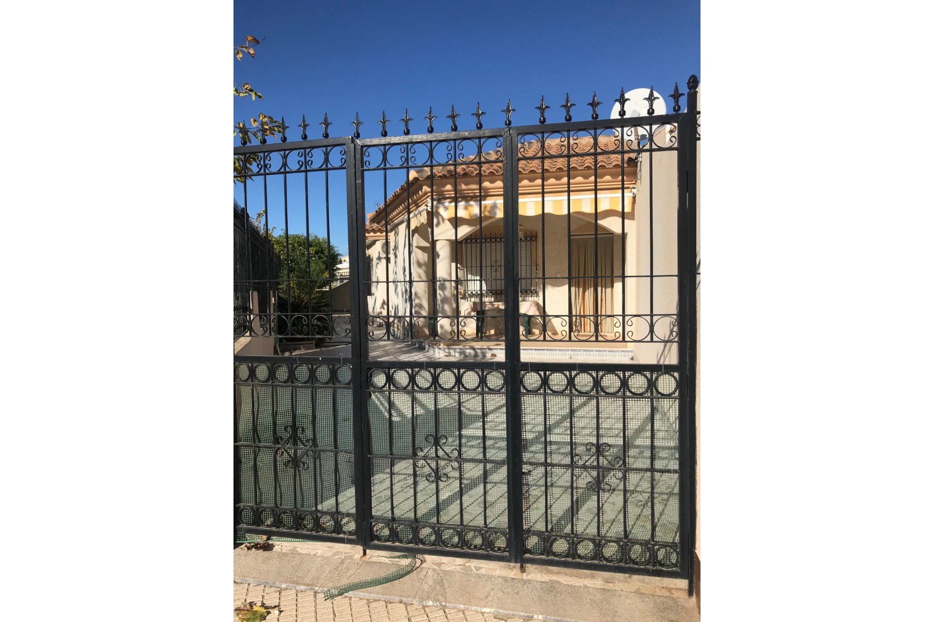 Sale - Planta baja - Los Alcázares