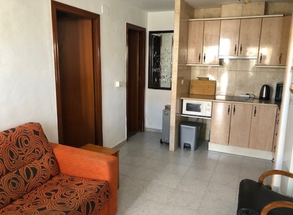 Sale - Planta baja - Los Alcázares