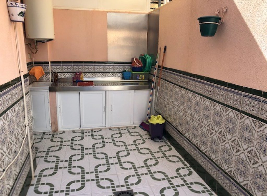 Sale - Planta baja - Los Alcázares