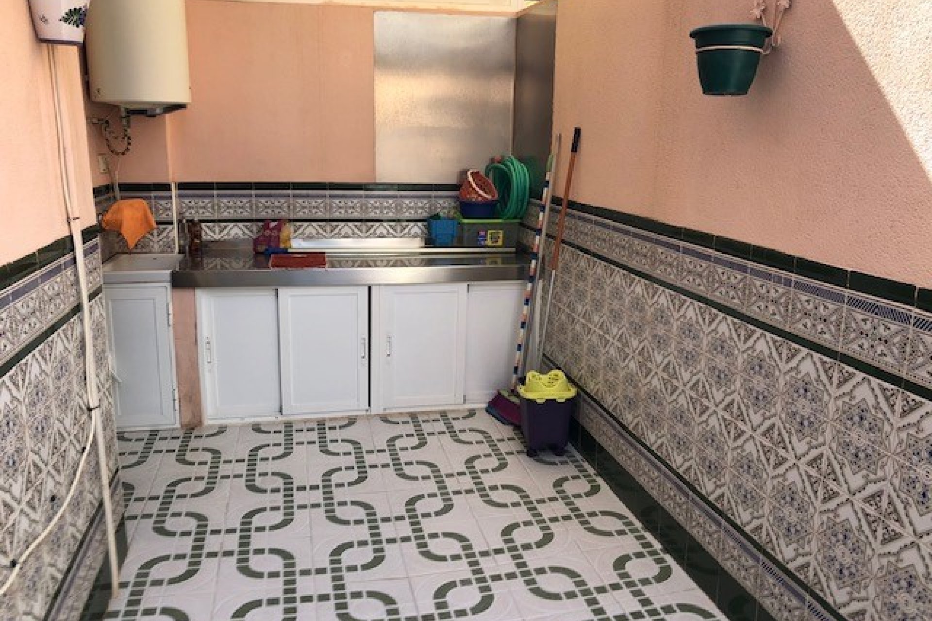 Sale - Planta baja - Los Alcázares