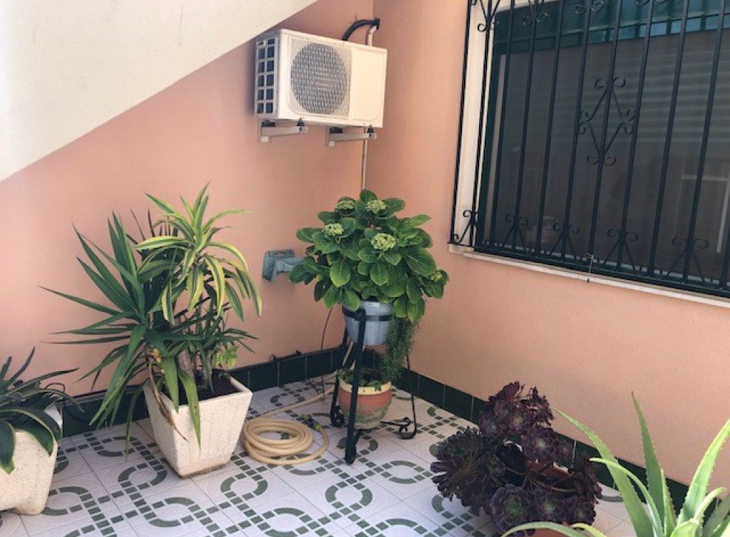 Sale - Planta baja - Los Alcázares