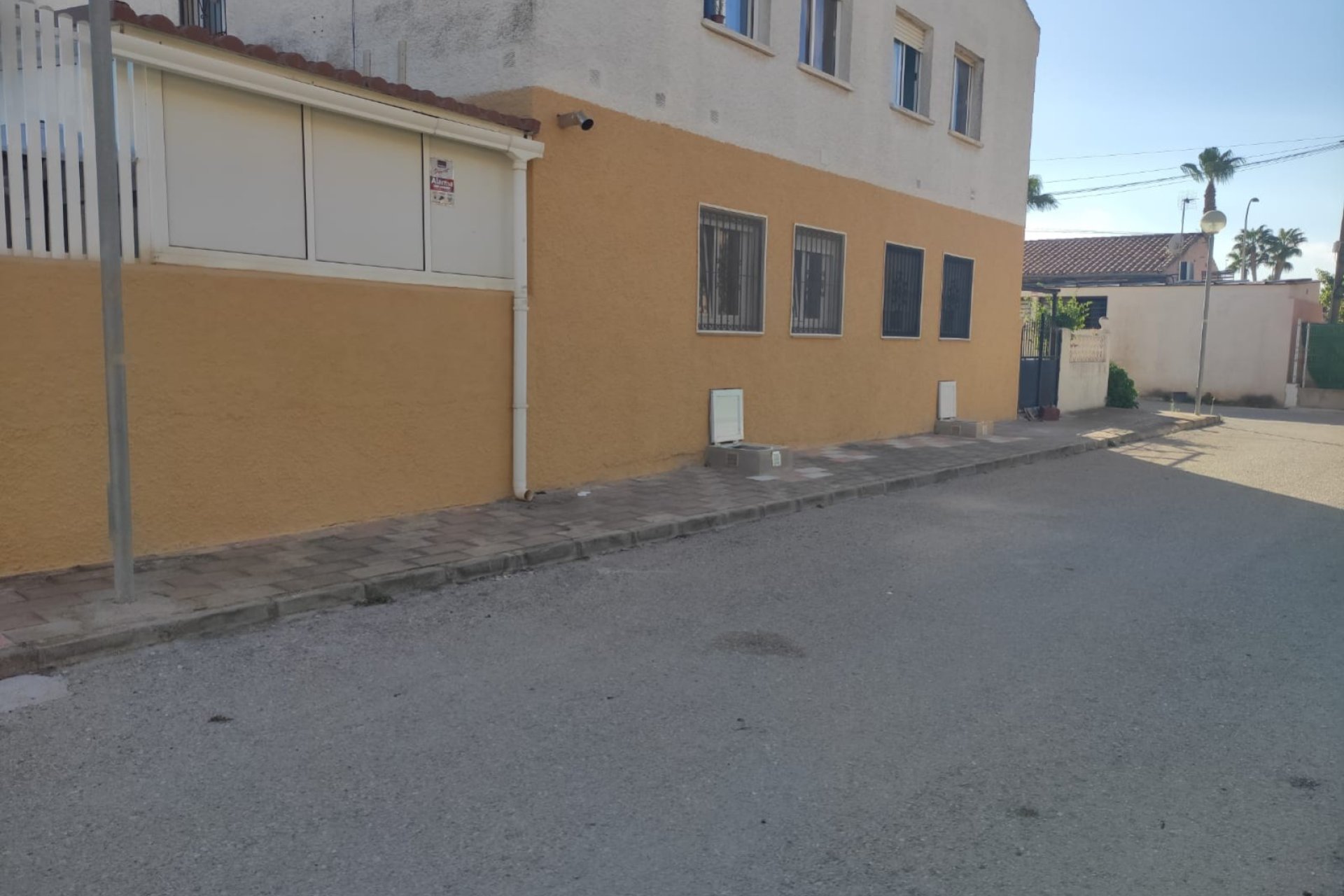 Sale - Planta baja - Los Alcázares