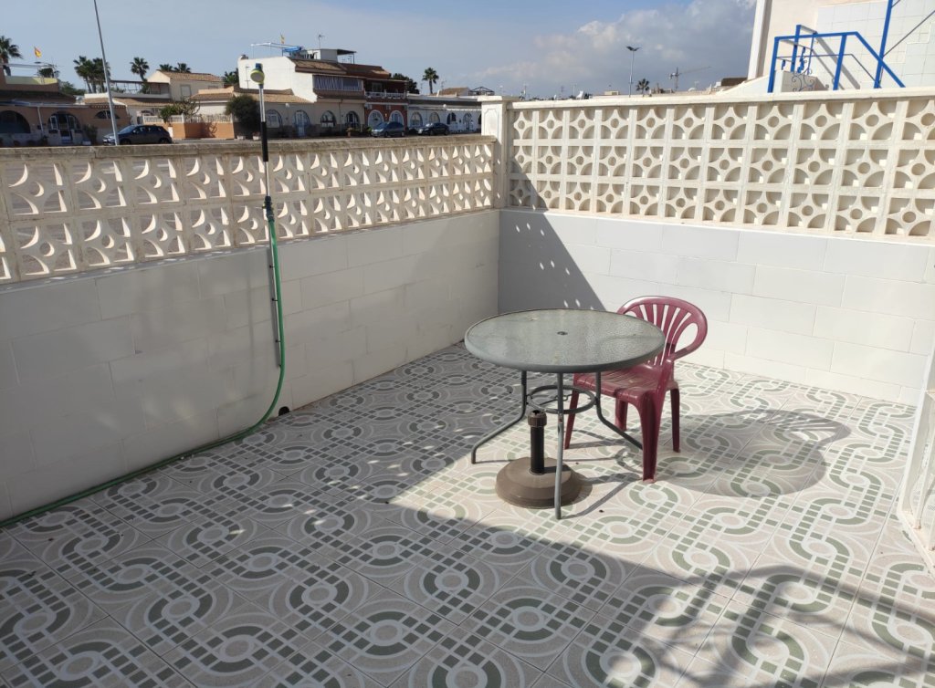 Sale - Planta baja - Los Alcázares