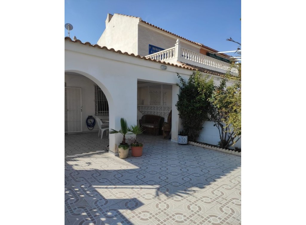 Sale - Planta baja - Los Alcázares