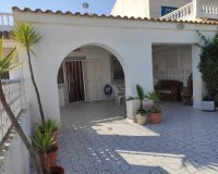 Sale - Planta baja - Los Alcázares