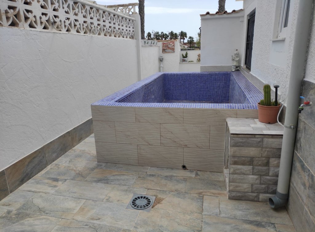 Sale - Planta baja - Los Alcázares