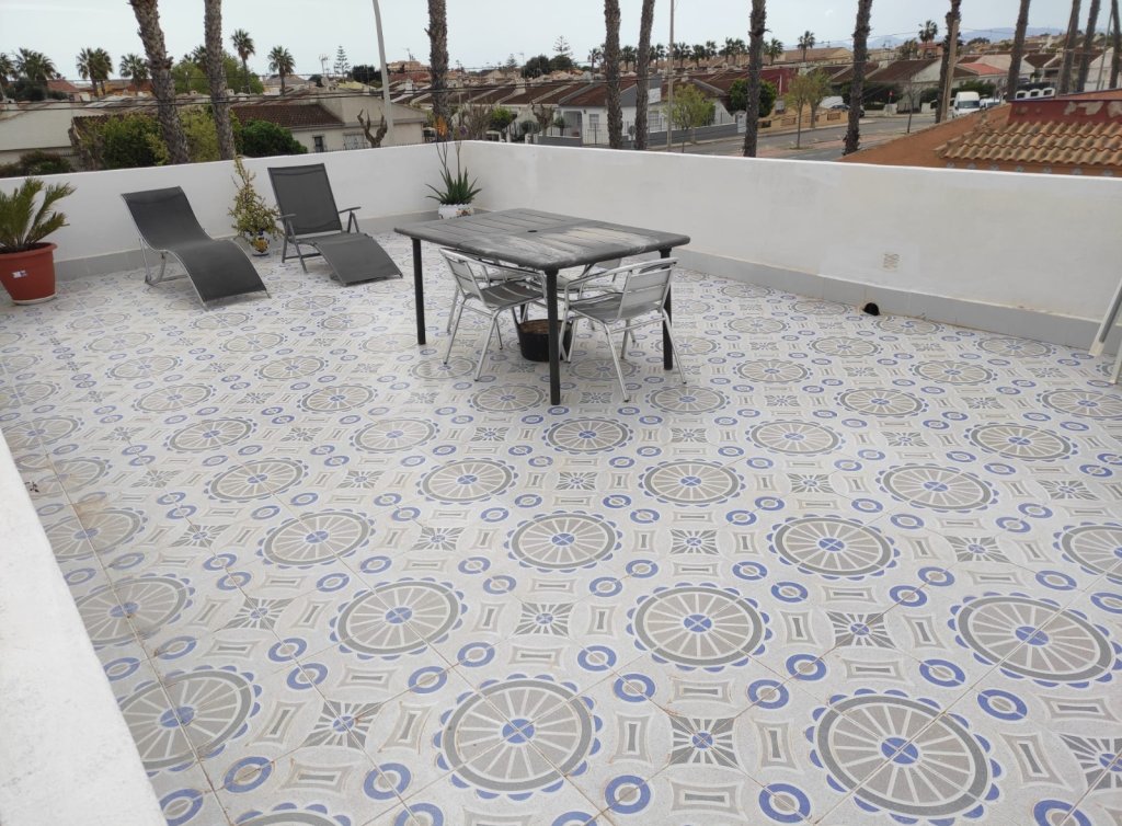Sale - Planta baja - Los Alcázares