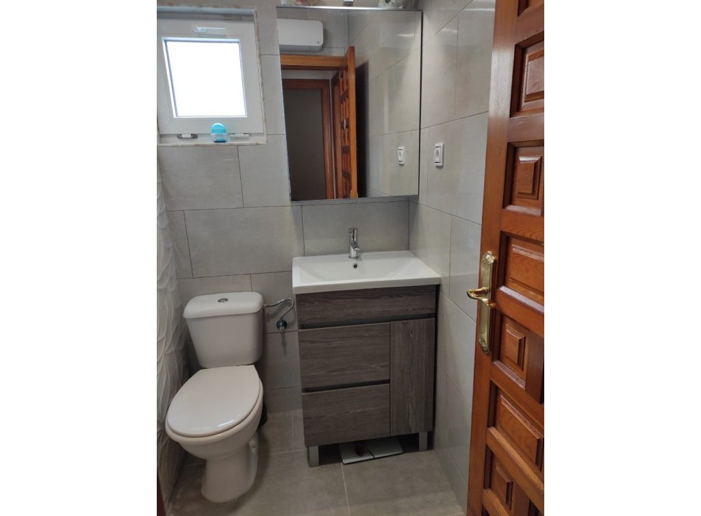 Sale - Planta baja - Los Alcázares