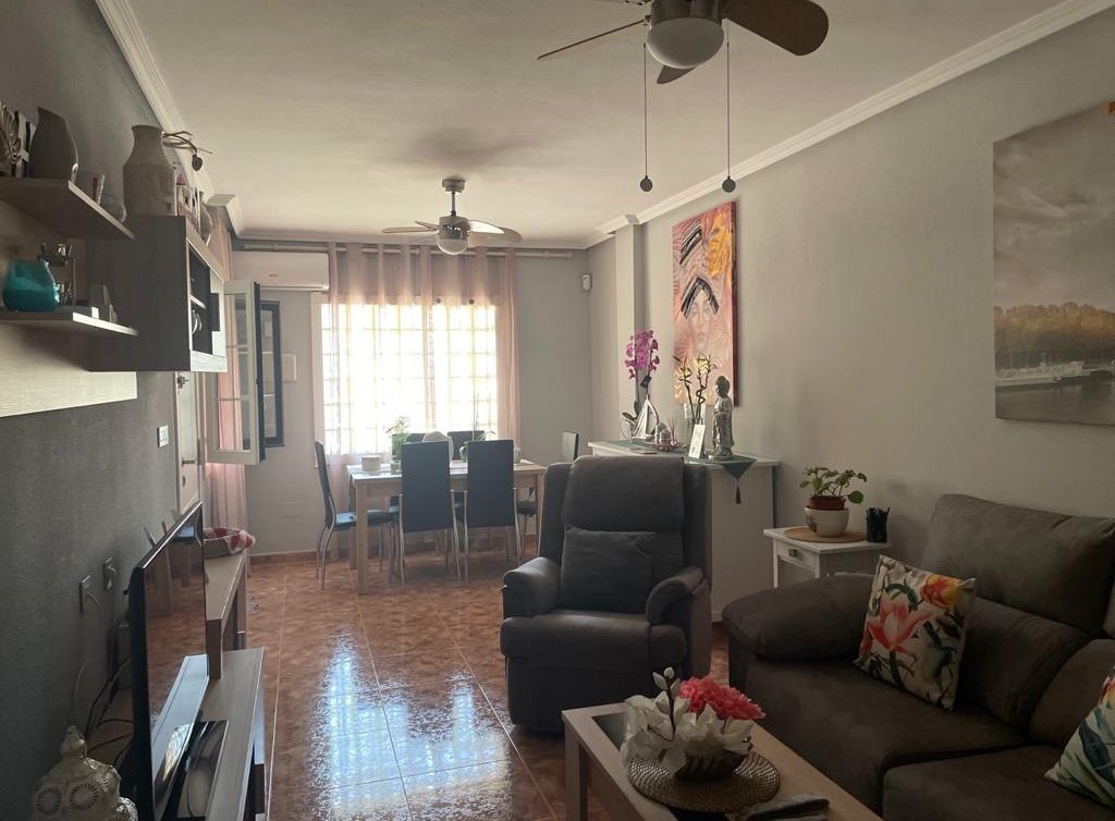 Sale - Planta baja - Los Alcázares